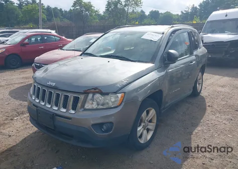 2011 Jeep Compass из США, поврежденный, VIN 1J4NF1FBXBD259300